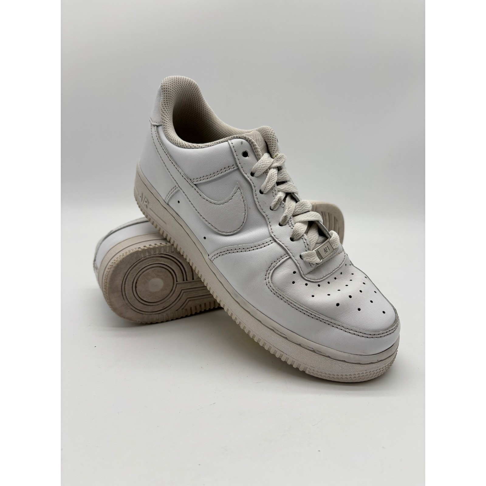 Nike Air Force 1 Low White Leather Sneakers Mens 7 Womens 8.5 Af1 Cw2288-111